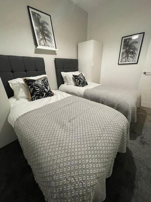 Modern, Spacious And Location Holiday home