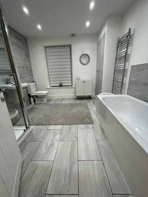 Modern, Spacious And Location