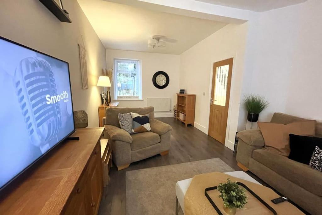 Modern, Spacious And Location Holiday home *